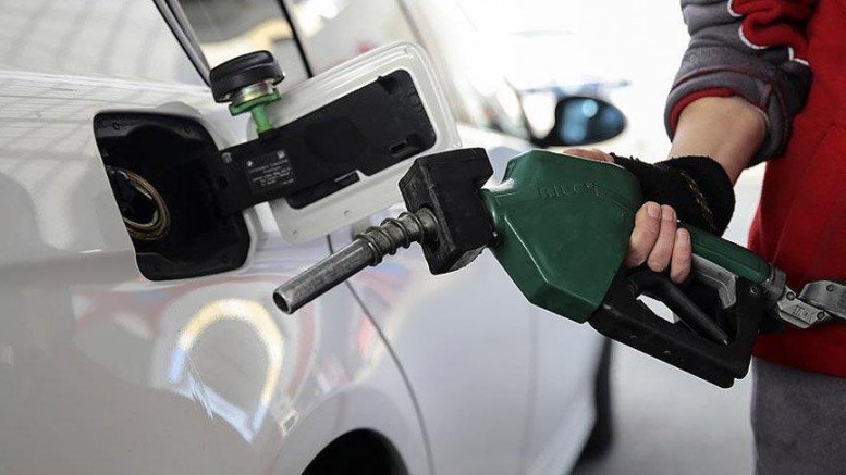 Motorin ve Benzine Bir Zam Daha
